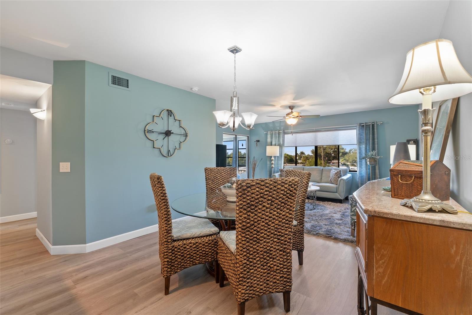 SUNRISE TOWERS PH 01 - Residential