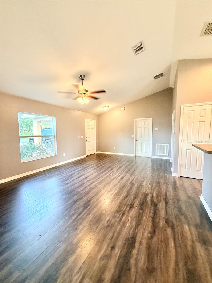 MARION OAKS UN 10 - Residential