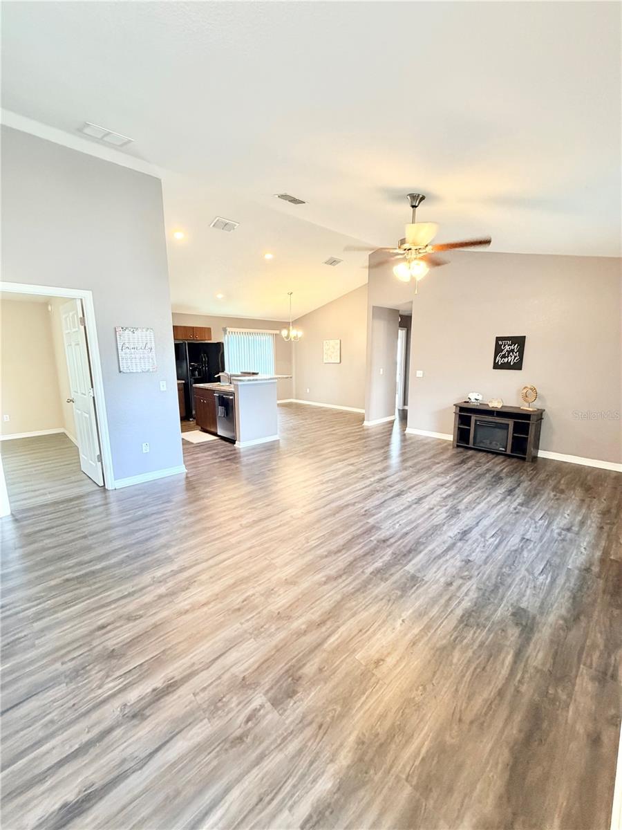 MARION OAKS UN 10 - Residential