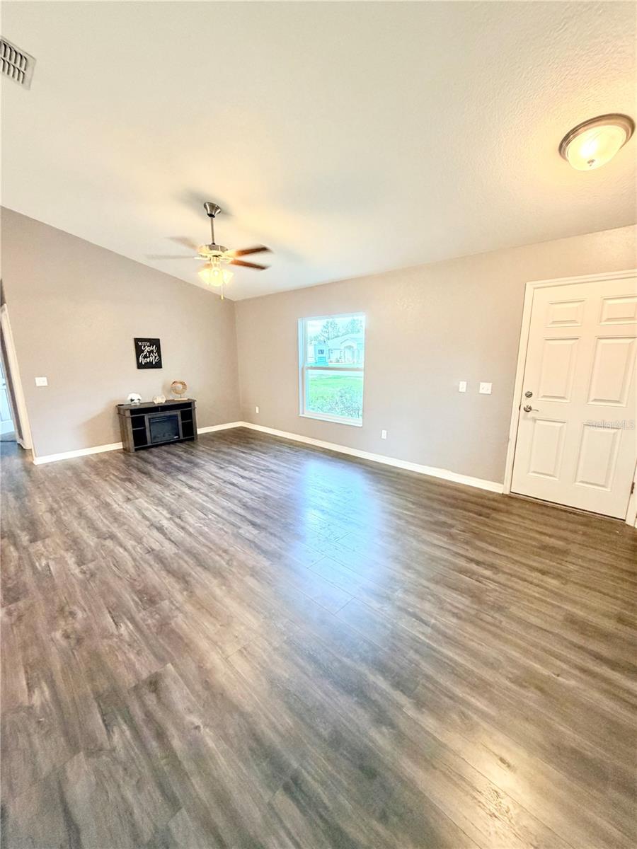 MARION OAKS UN 10 - Residential