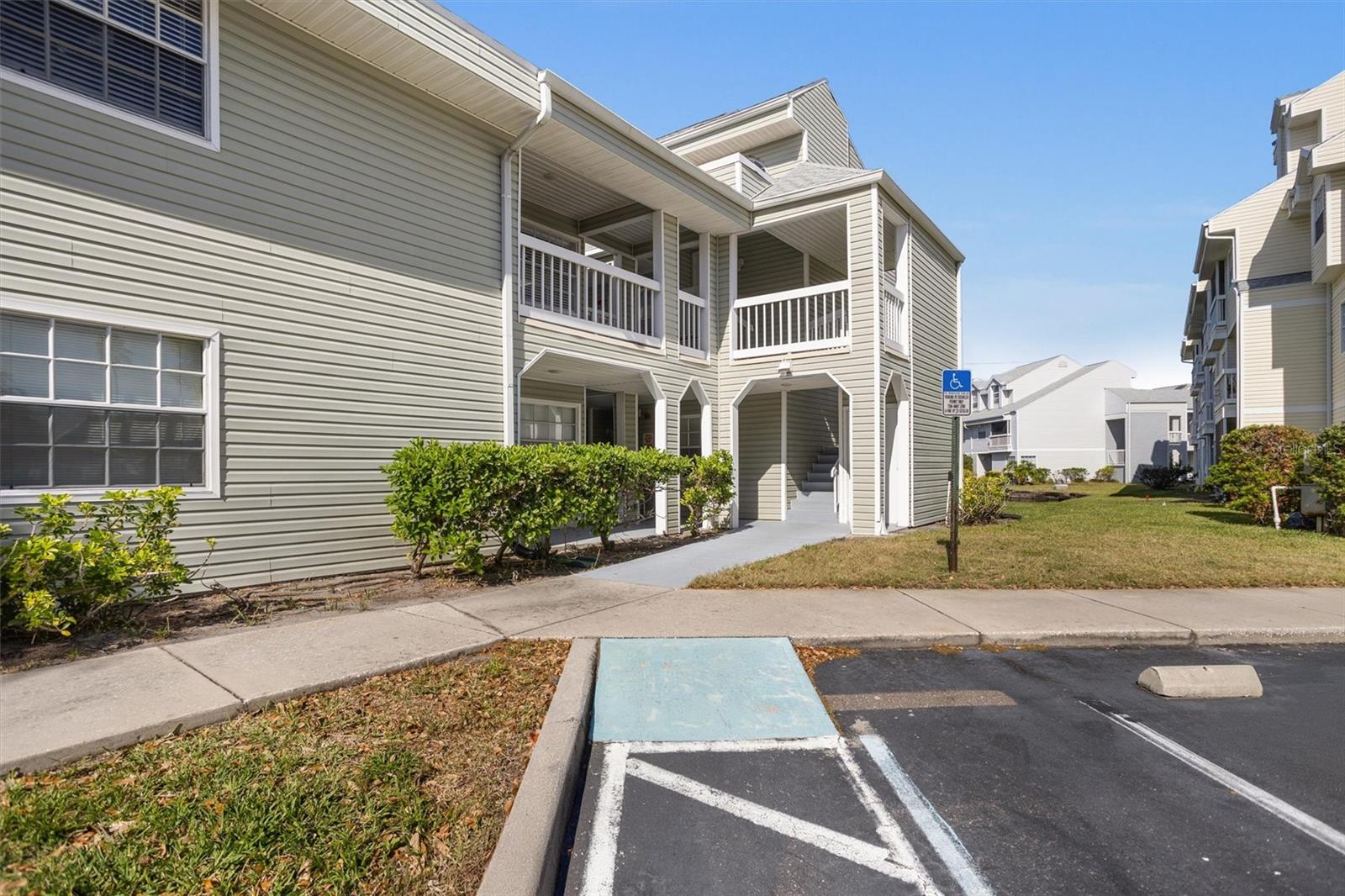 6923 STONES THROW CIRCLE N 4205
