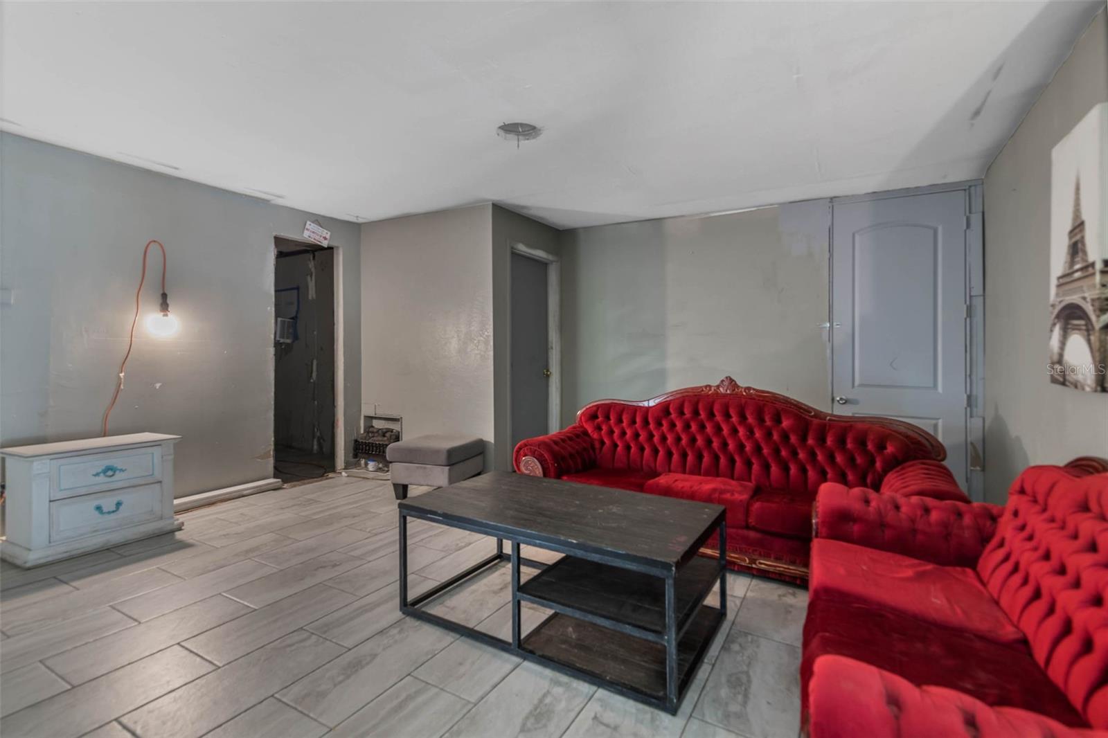 1136 LAKEWOOD PARK DRIVE