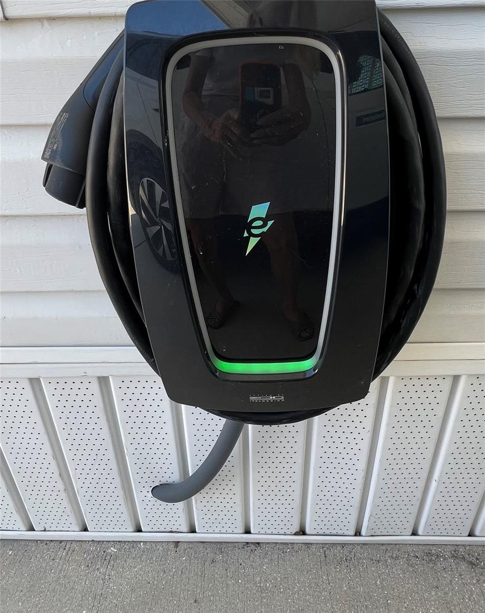 HARBOR LIGHTS MHP CO-OP - Residential