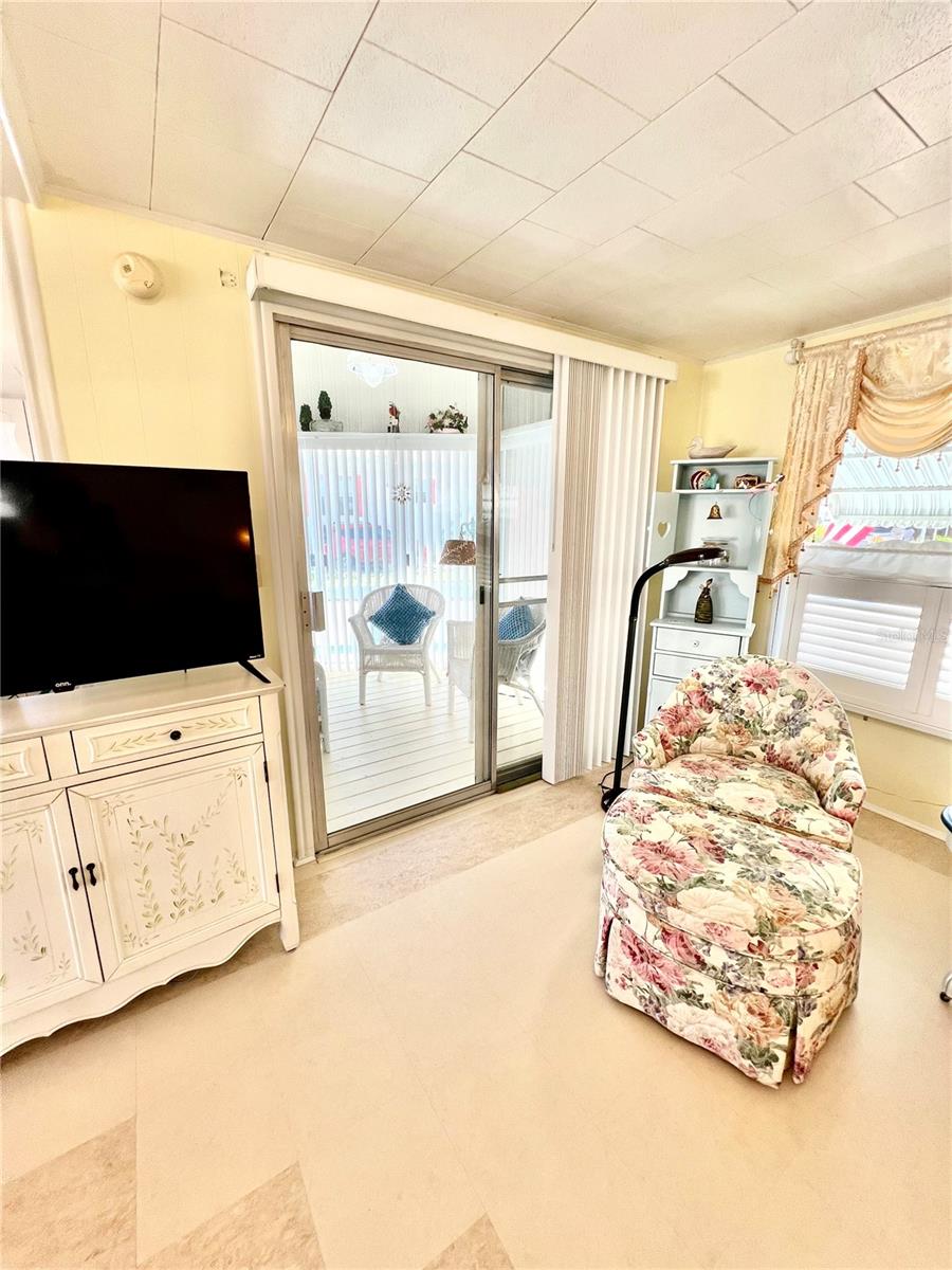 HARBOR LIGHTS MHP CO-OP - Residential