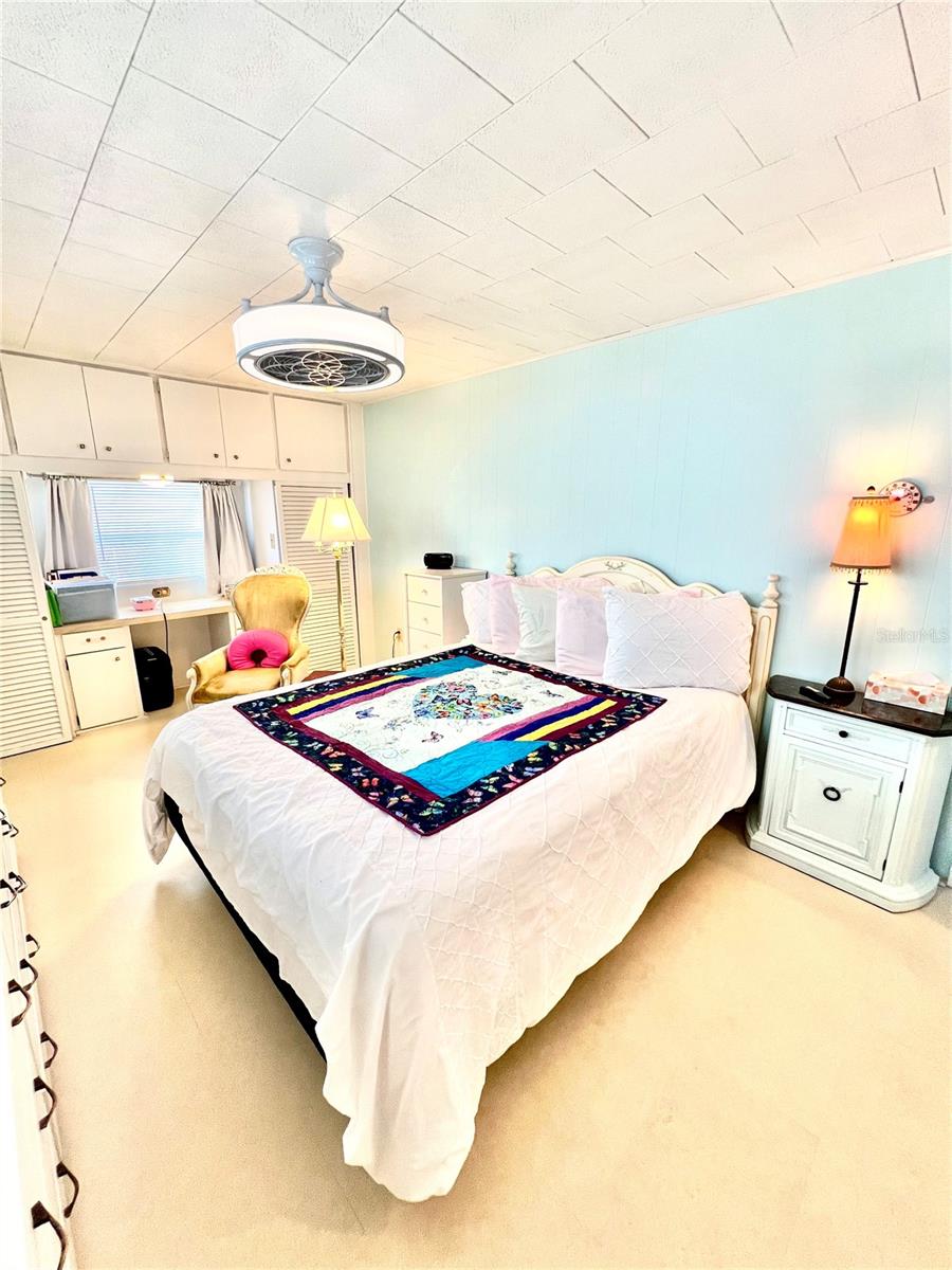 HARBOR LIGHTS MHP CO-OP - Residential