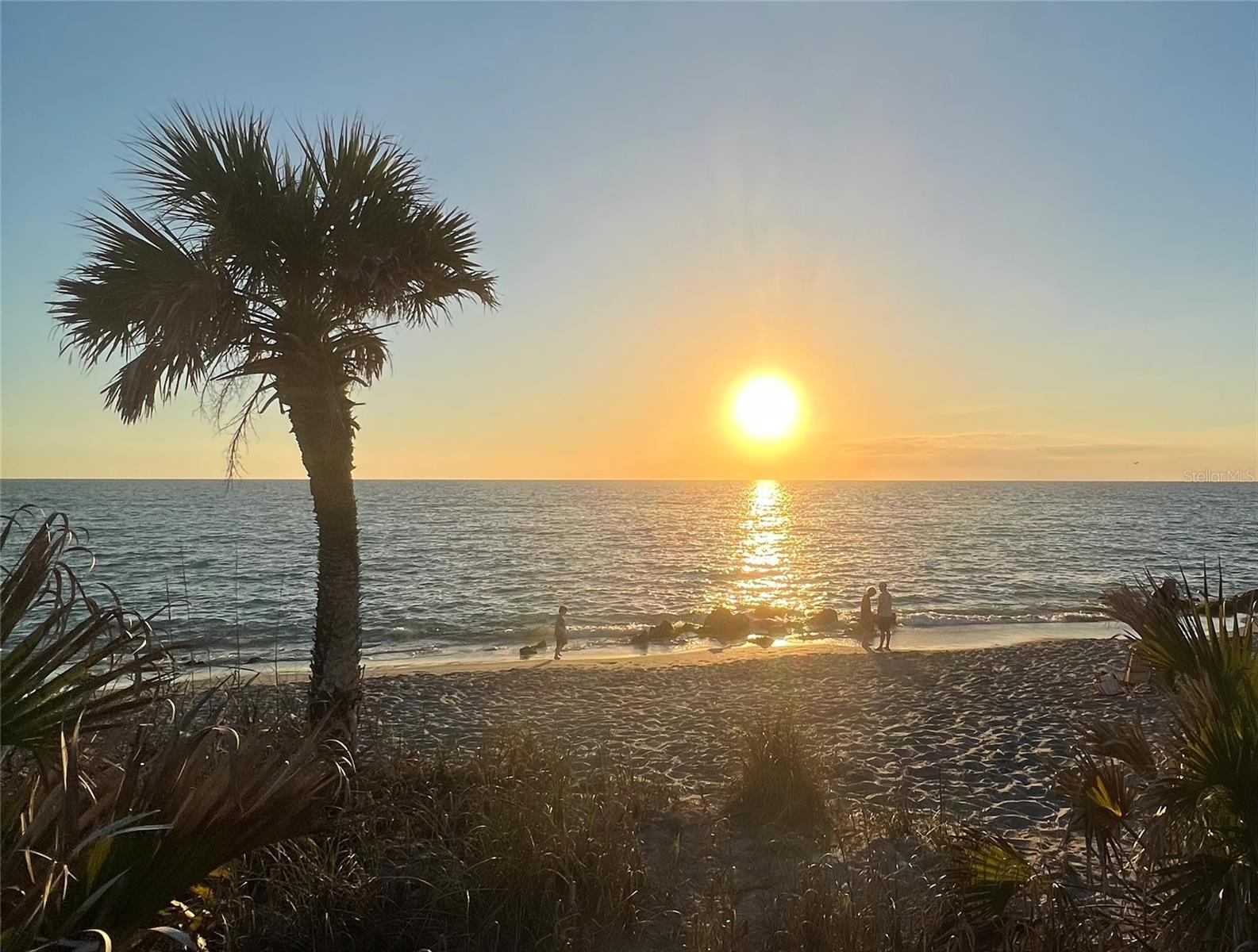 HARBOR LIGHTS MHP CO-OP - Residential