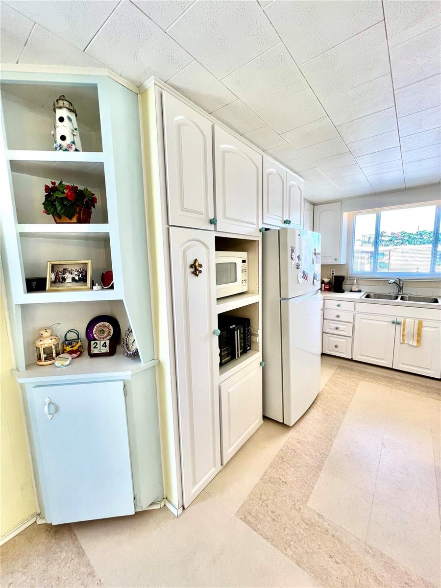 HARBOR LIGHTS MHP CO-OP - Residential