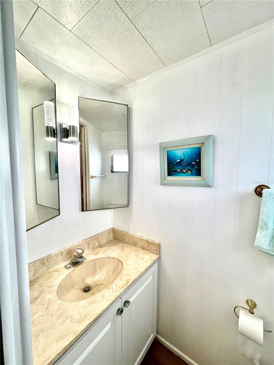 HARBOR LIGHTS MHP CO-OP - Residential