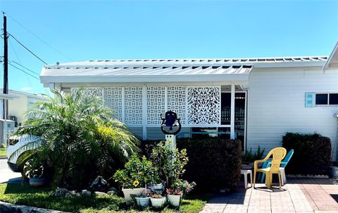 132 S PARK DRIVE VENICE FL 34285