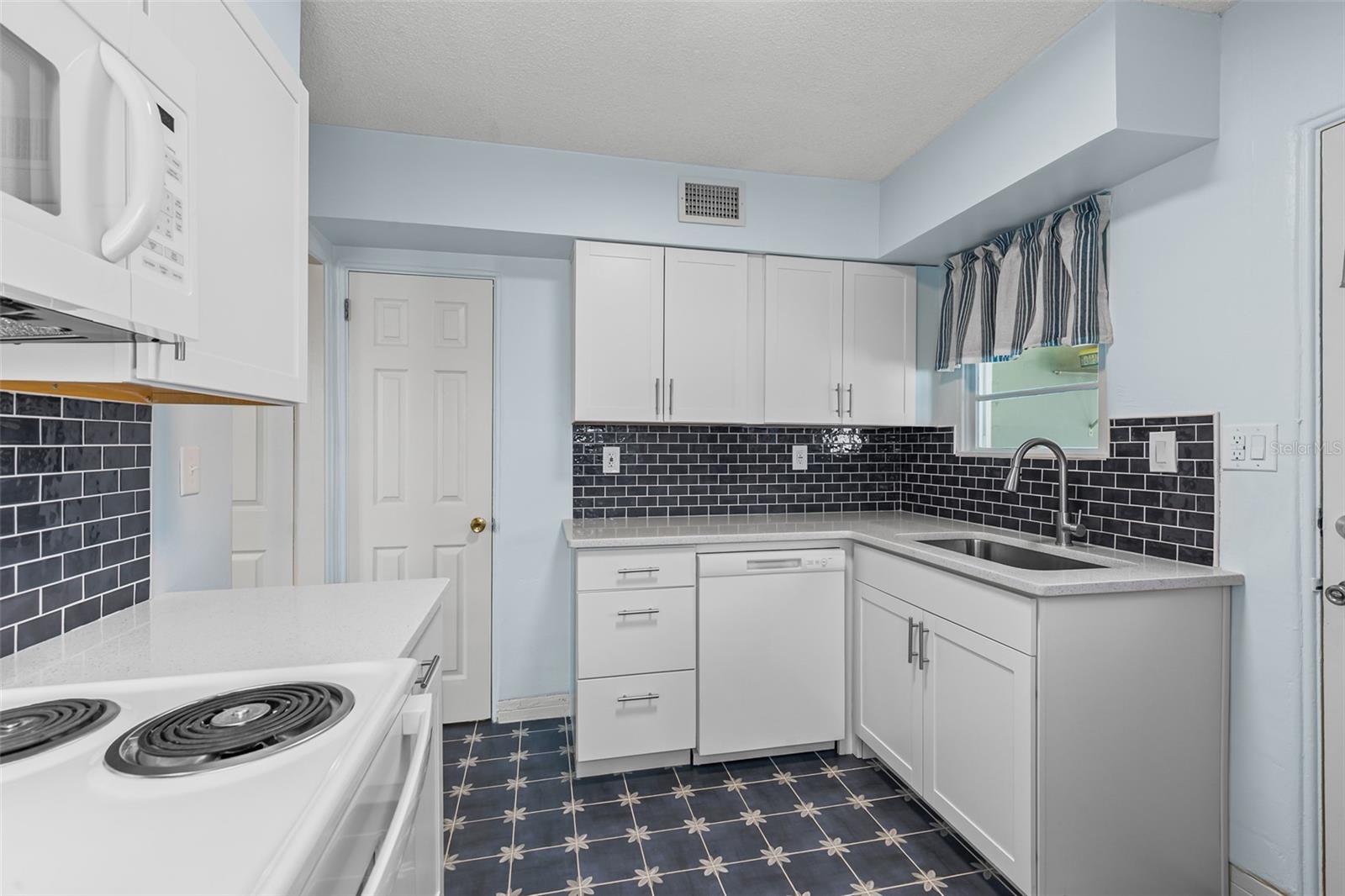 SCHNEES REP ATLANTIC CITY - Residential