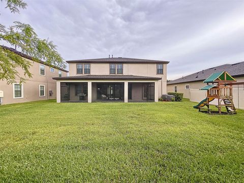 A home in LAND O LAKES