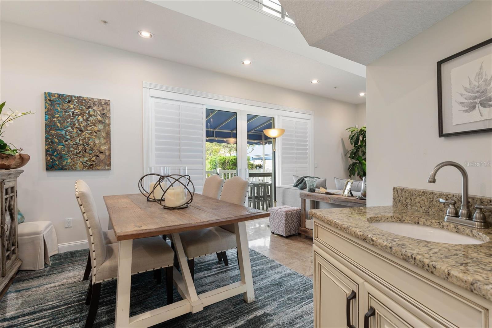 RIVERWALK COURTYARD HOMES - Residential