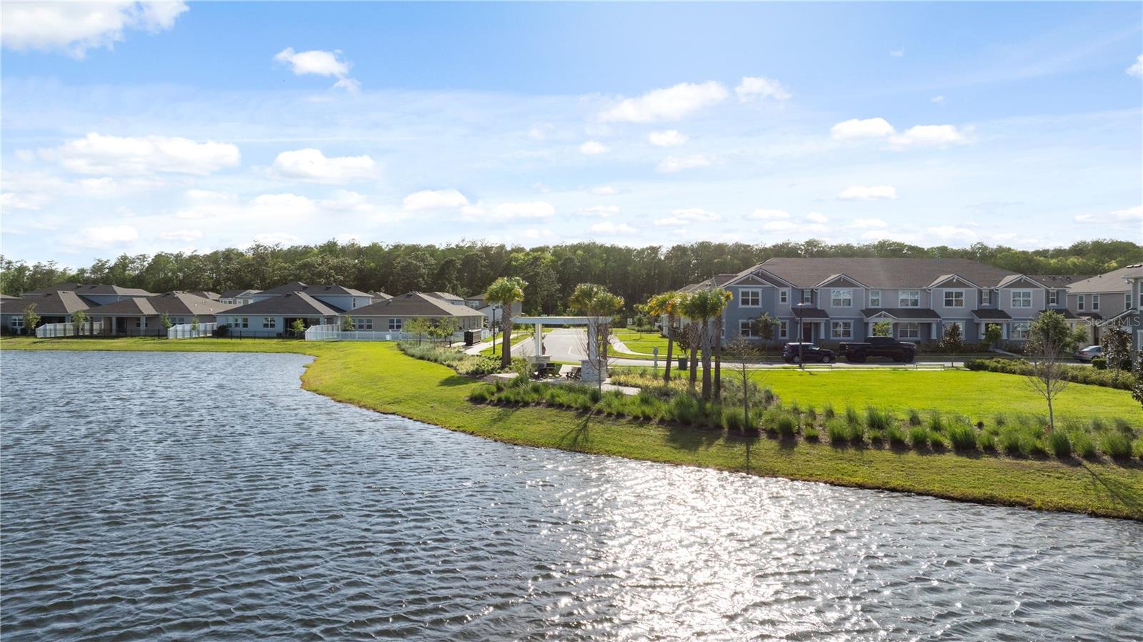 STARWOOD / MERIDIAN PARKS - Residential