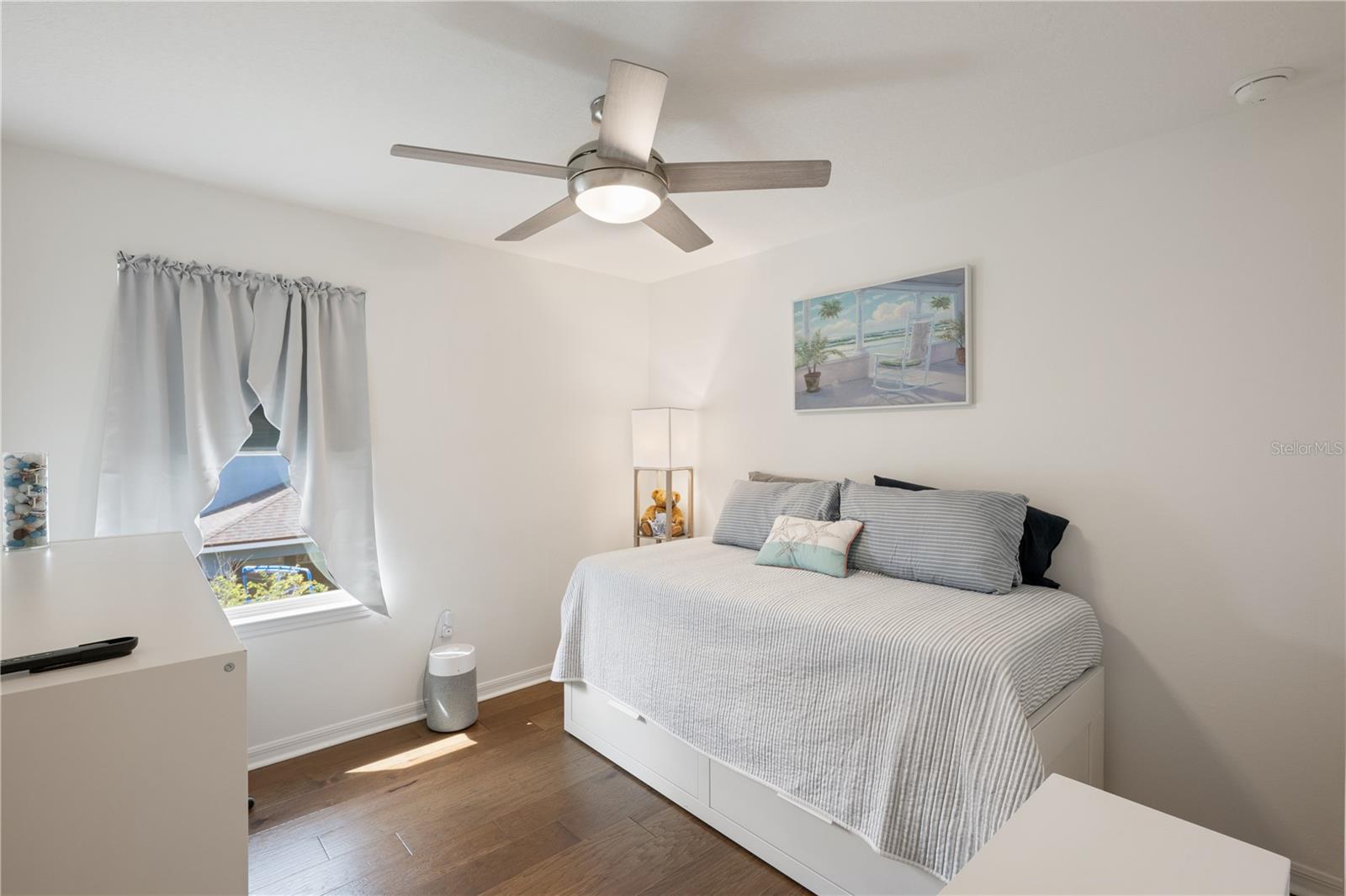 STARWOOD / MERIDIAN PARKS - Residential