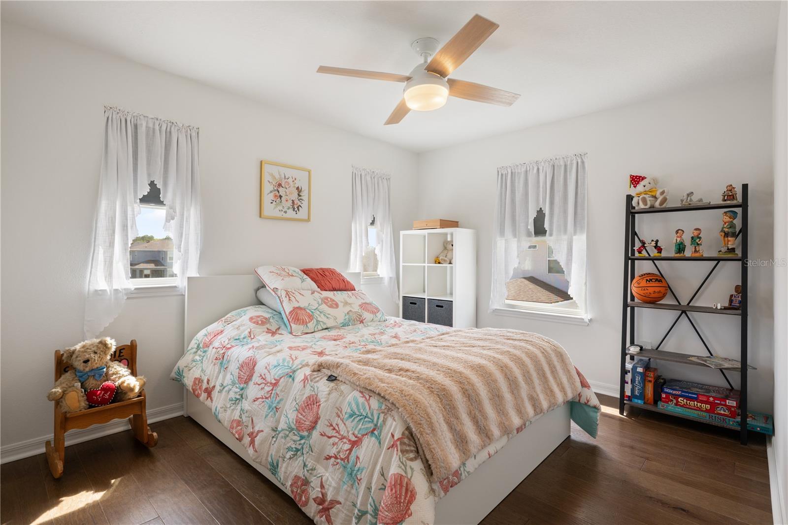 STARWOOD / MERIDIAN PARKS - Residential