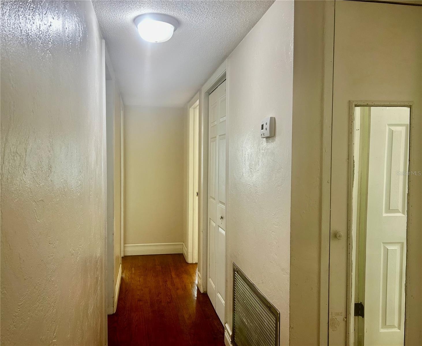 HEINZ COURT - Residential Lease