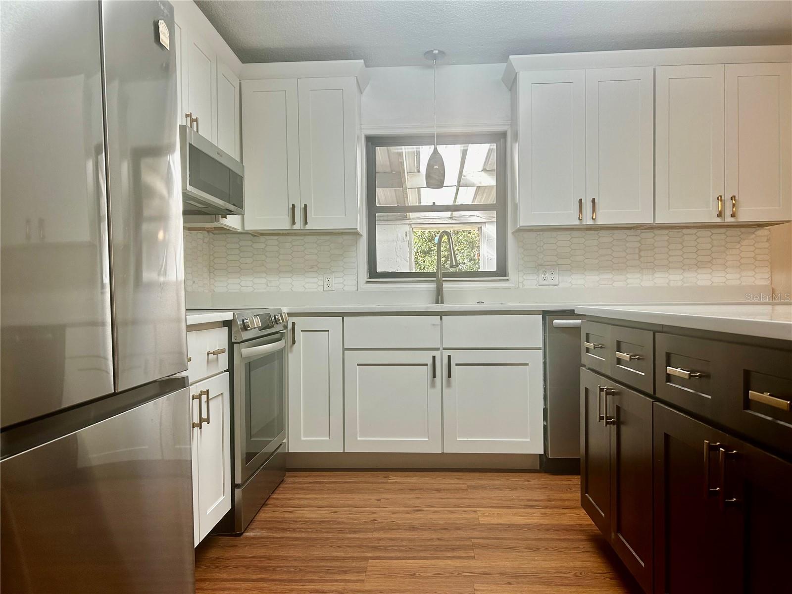 HEINZ COURT - Residential Lease