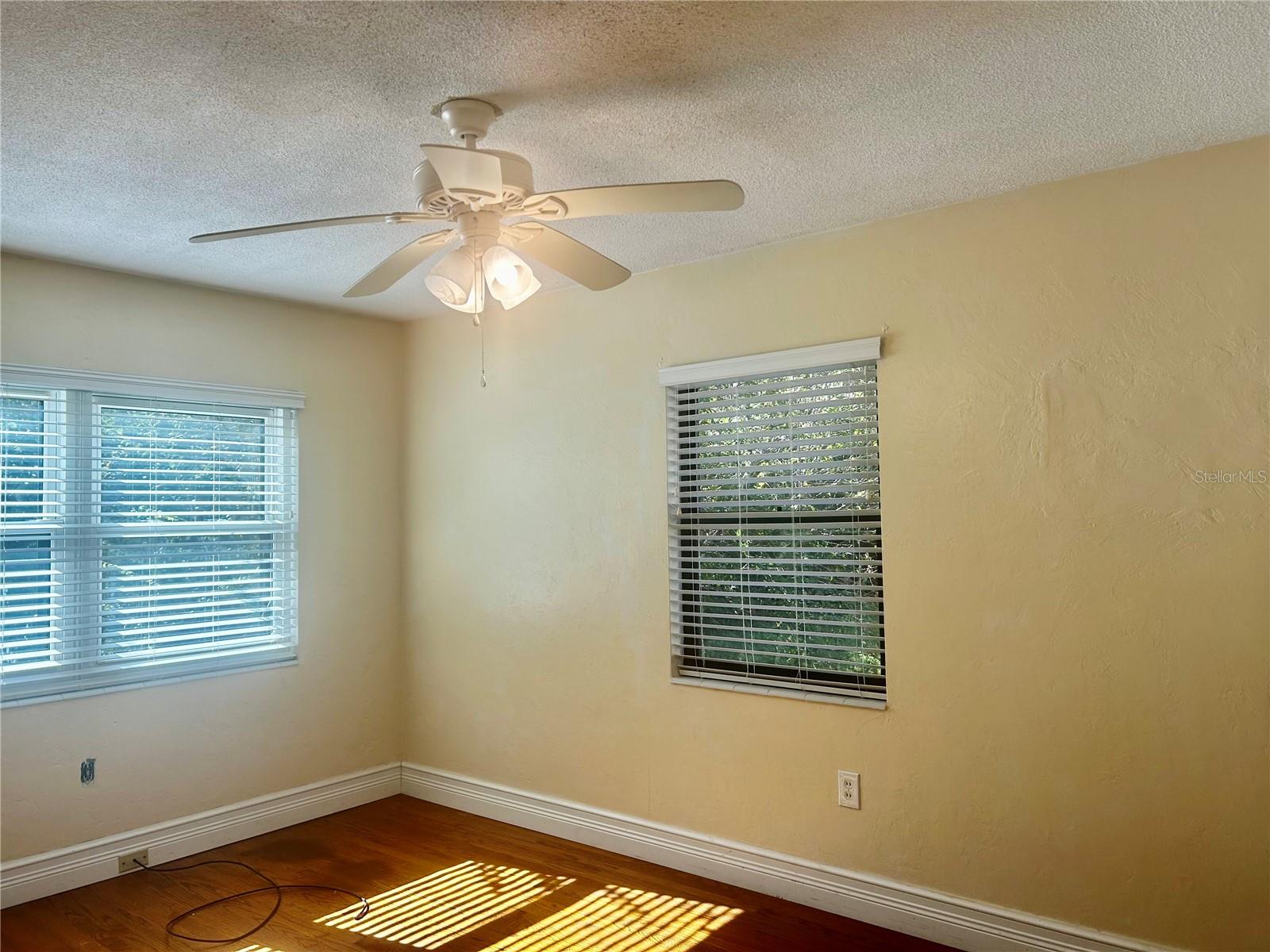 HEINZ COURT - Residential Lease