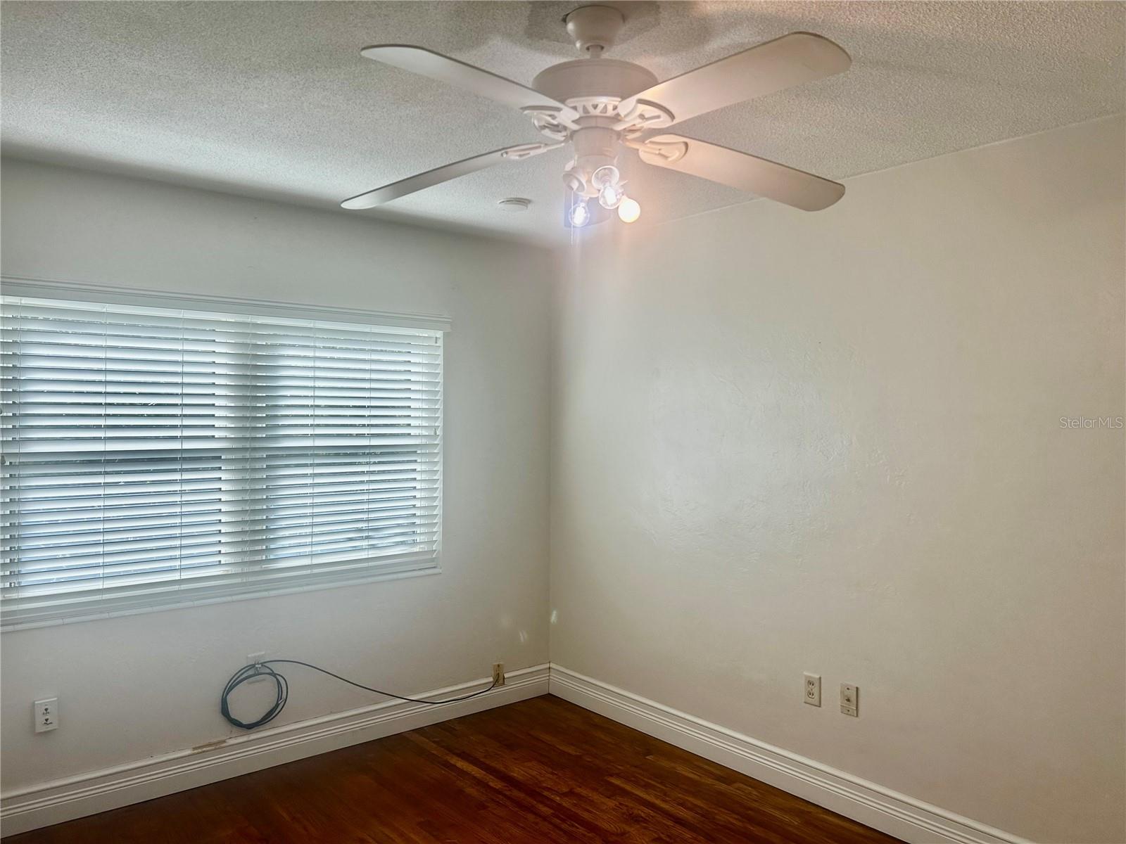 HEINZ COURT - Residential Lease