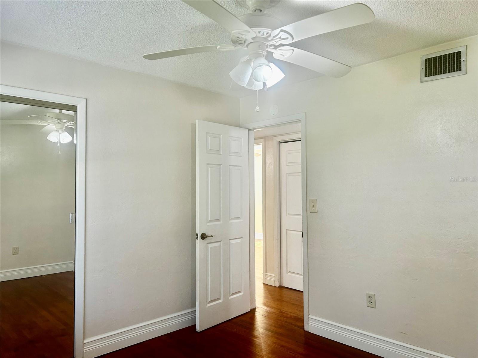 HEINZ COURT - Residential Lease