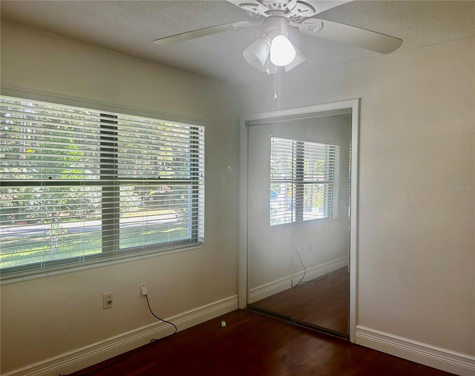 HEINZ COURT - Residential Lease