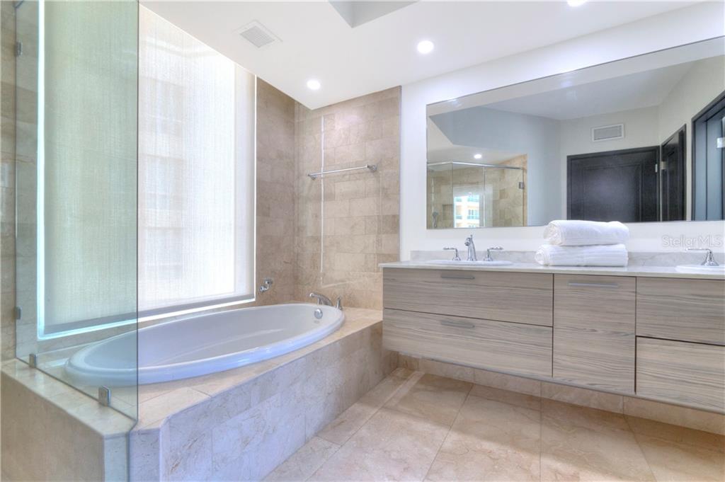 WEST CONDADO - Residential