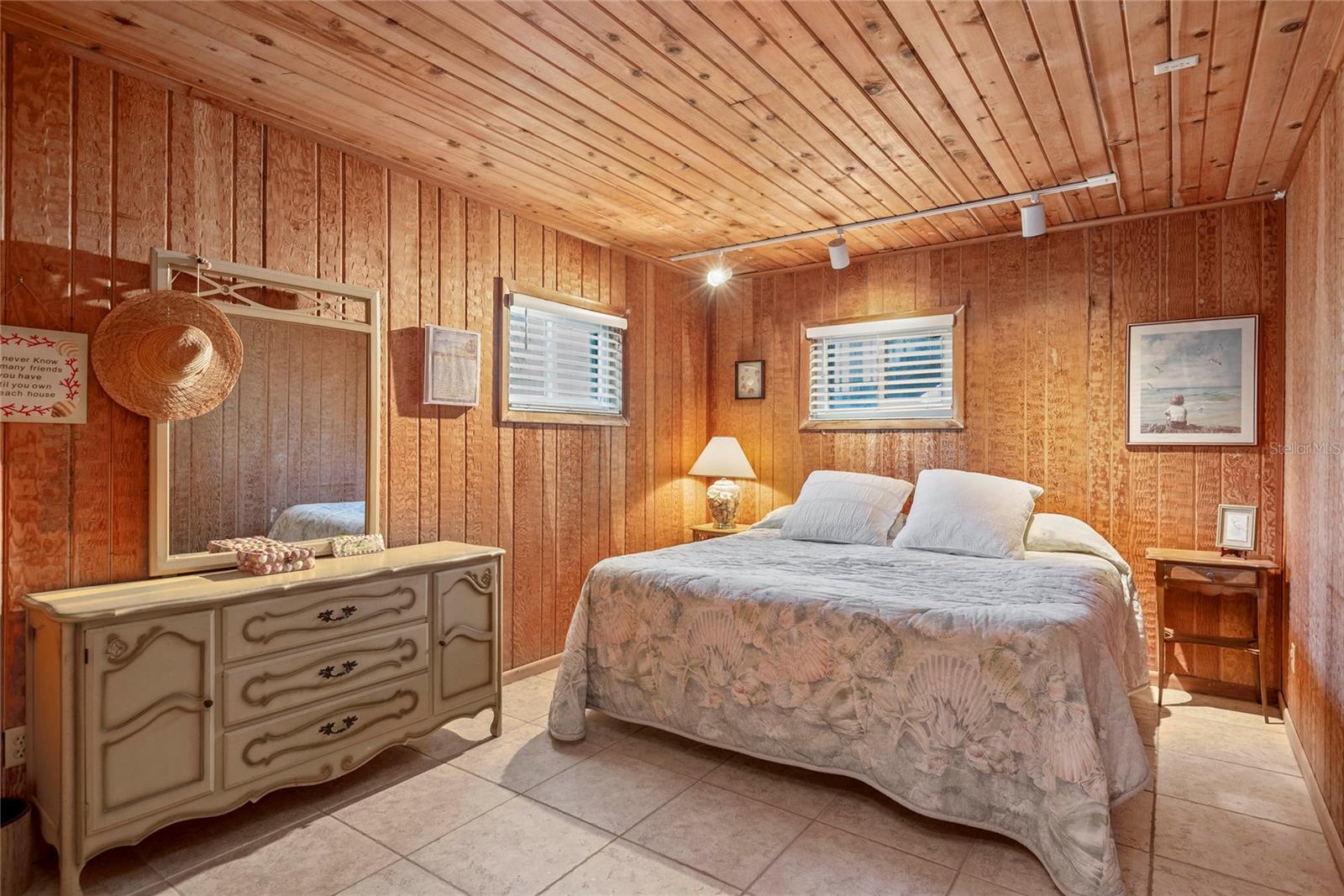 BETHUNE VOLUSIA BEACH - Residential