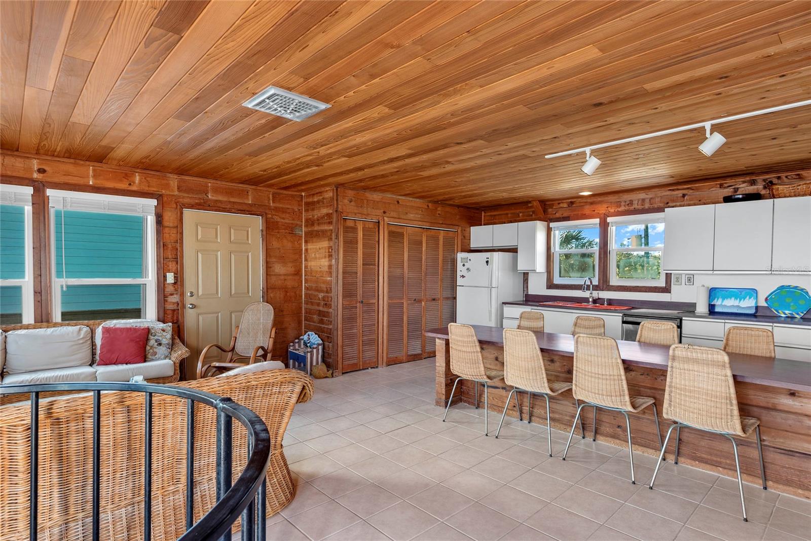 BETHUNE VOLUSIA BEACH - Residential