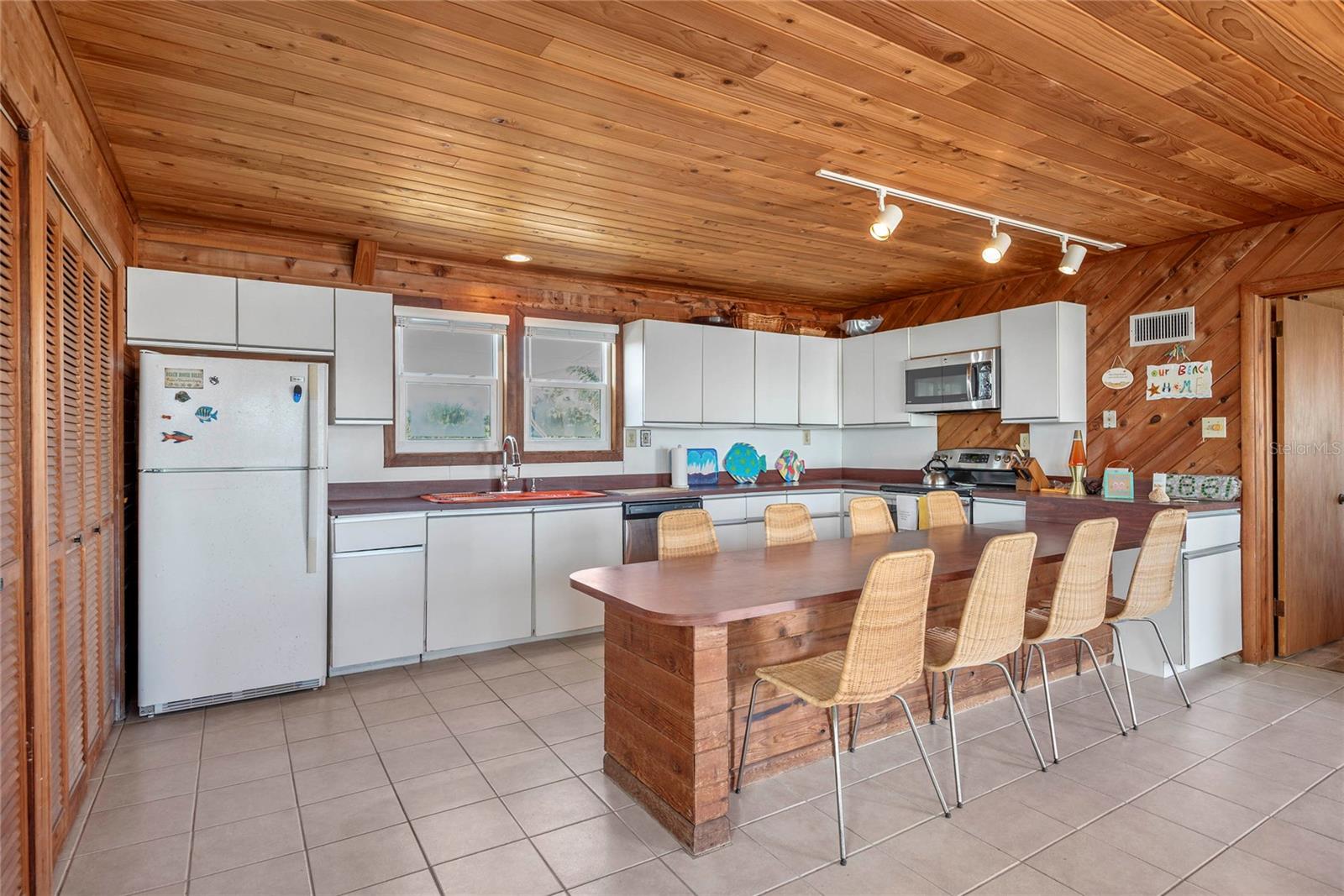 BETHUNE VOLUSIA BEACH - Residential