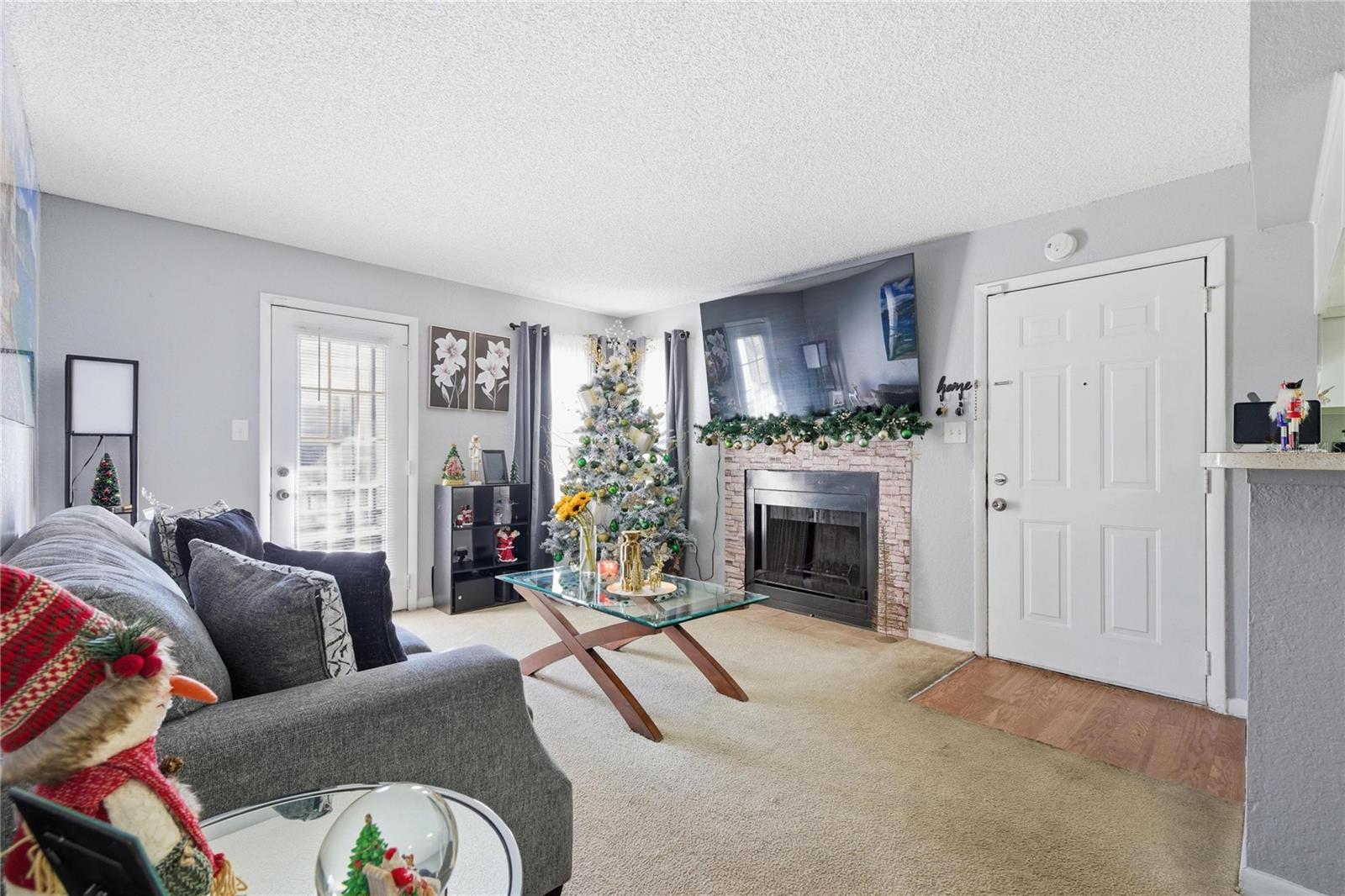 REGENCY GARDENS - Residential