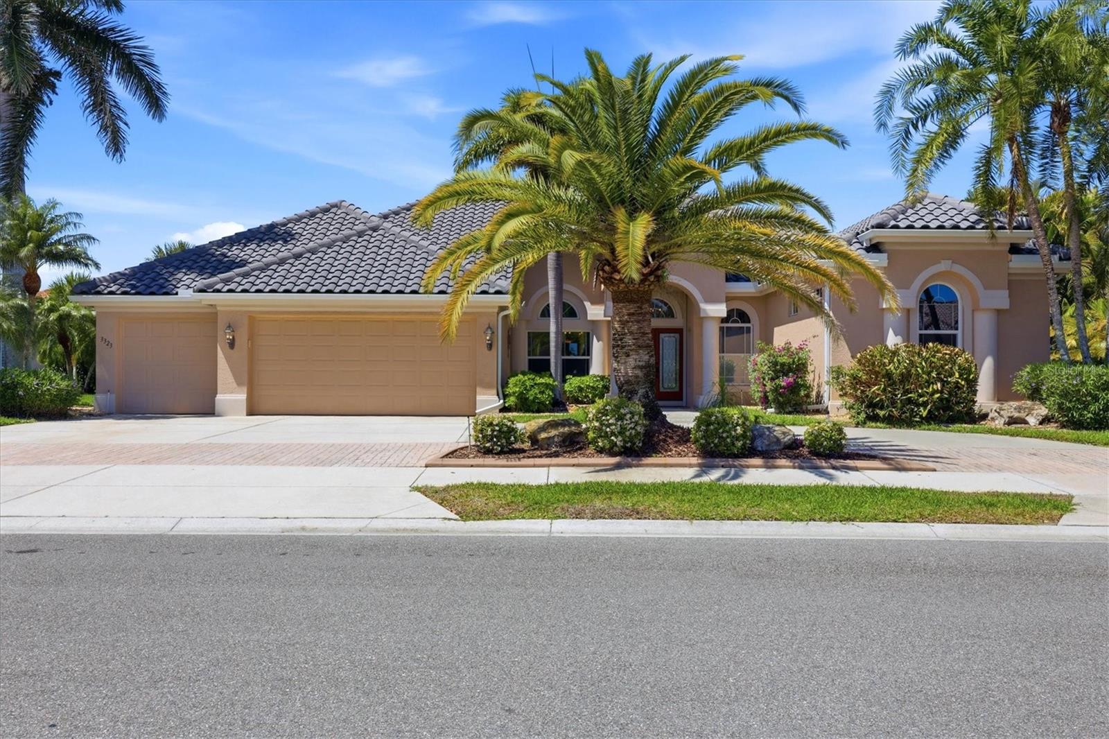 HERON CREEK - Residential