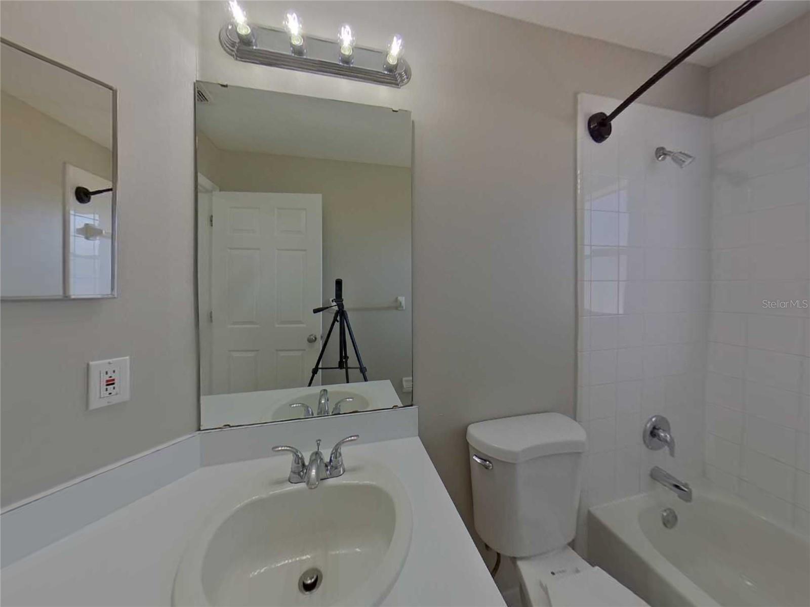 BRIAR BAY - Residential Lease