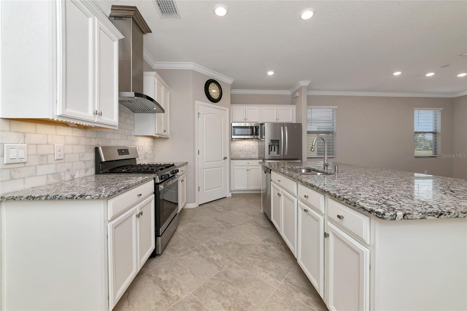 ROSEDALE - Residential