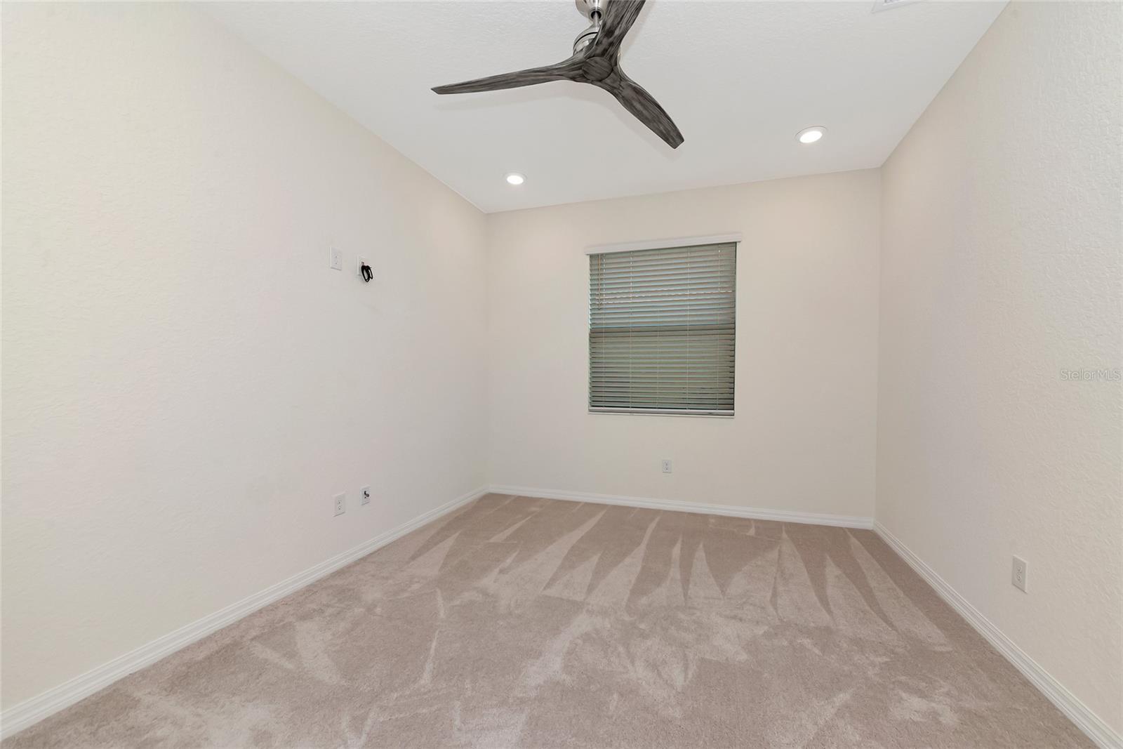 ROSEDALE - Residential