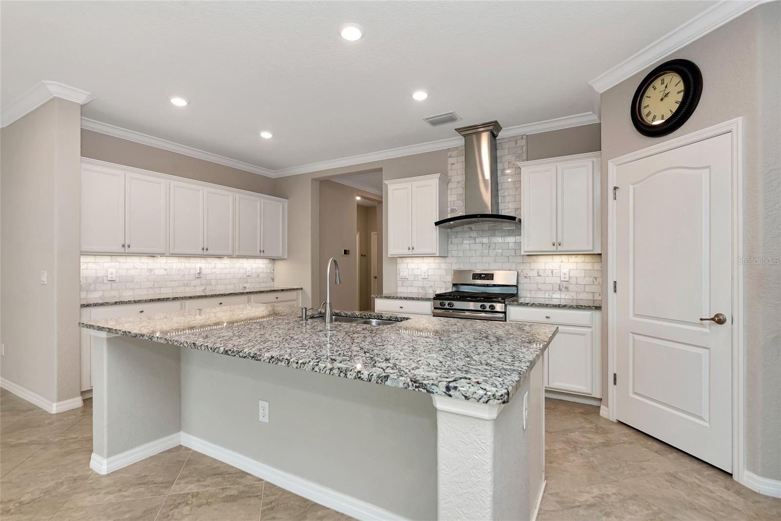 ROSEDALE - Residential