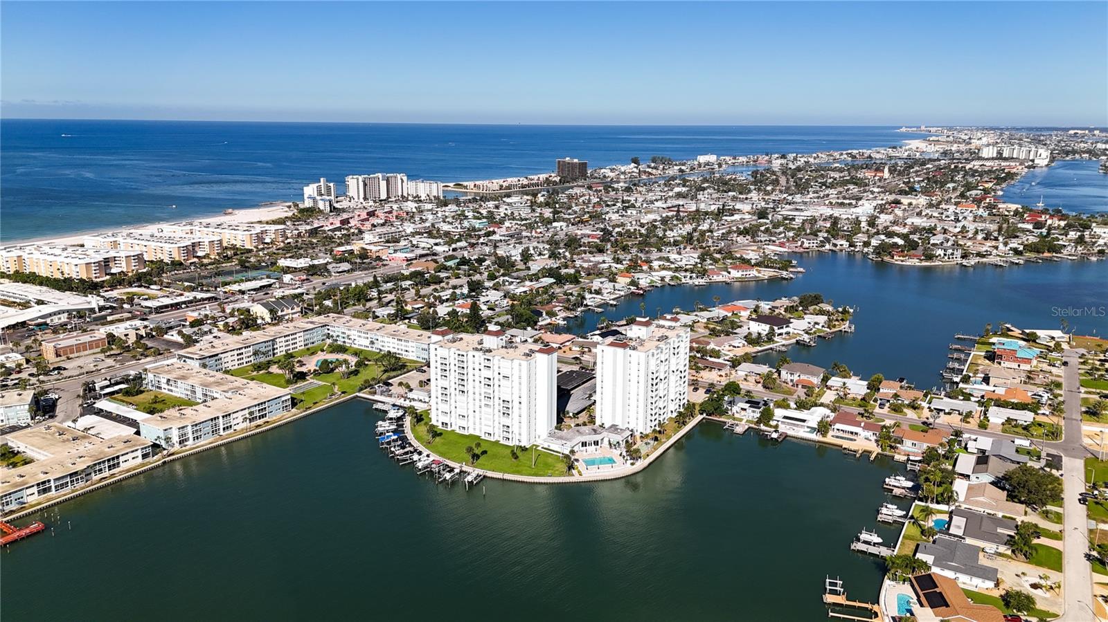 THREE PALMS POINTE CONDO - Residential Lease