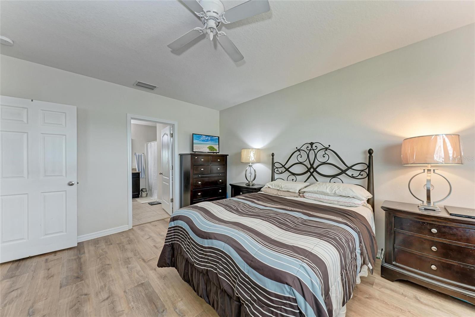 DEL TIERRA PH I - Residential