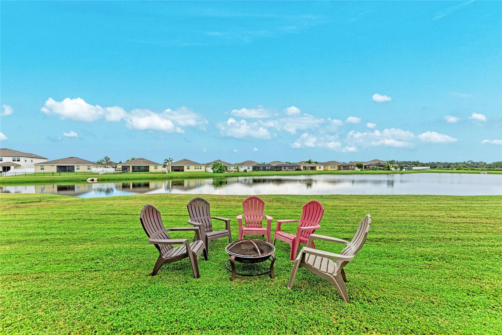 DEL TIERRA PH I - Residential