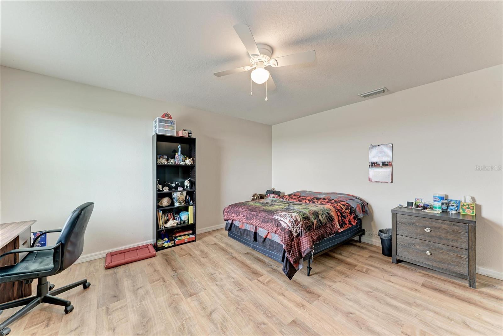 DEL TIERRA PH I - Residential