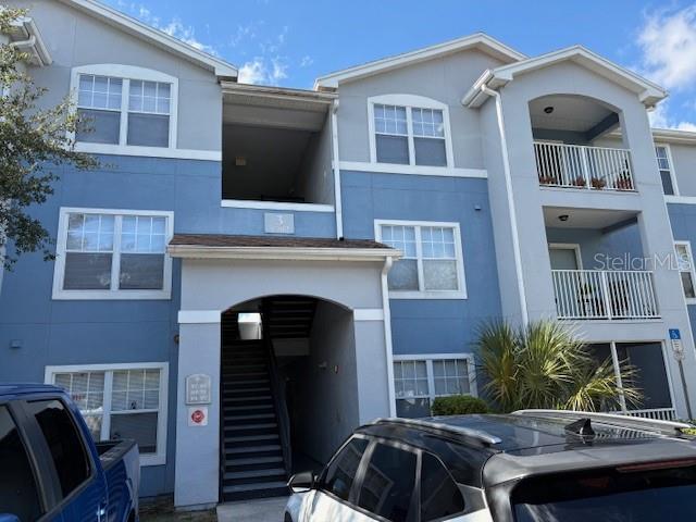 VILLAGES/LK POINTE CONDO - Residential