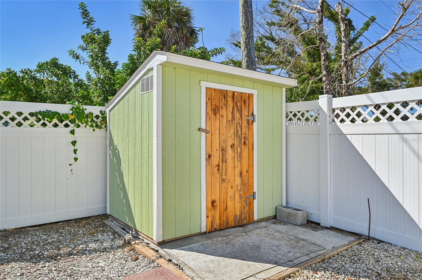 NOT PART OF A SUBDIVISION - Residential