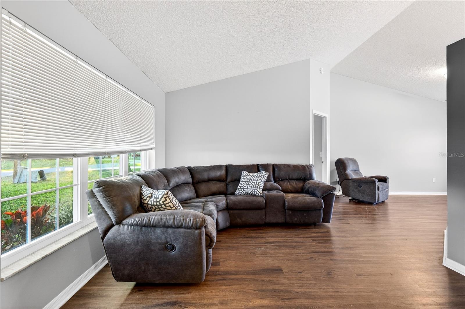 ROBBINS REST - Residential