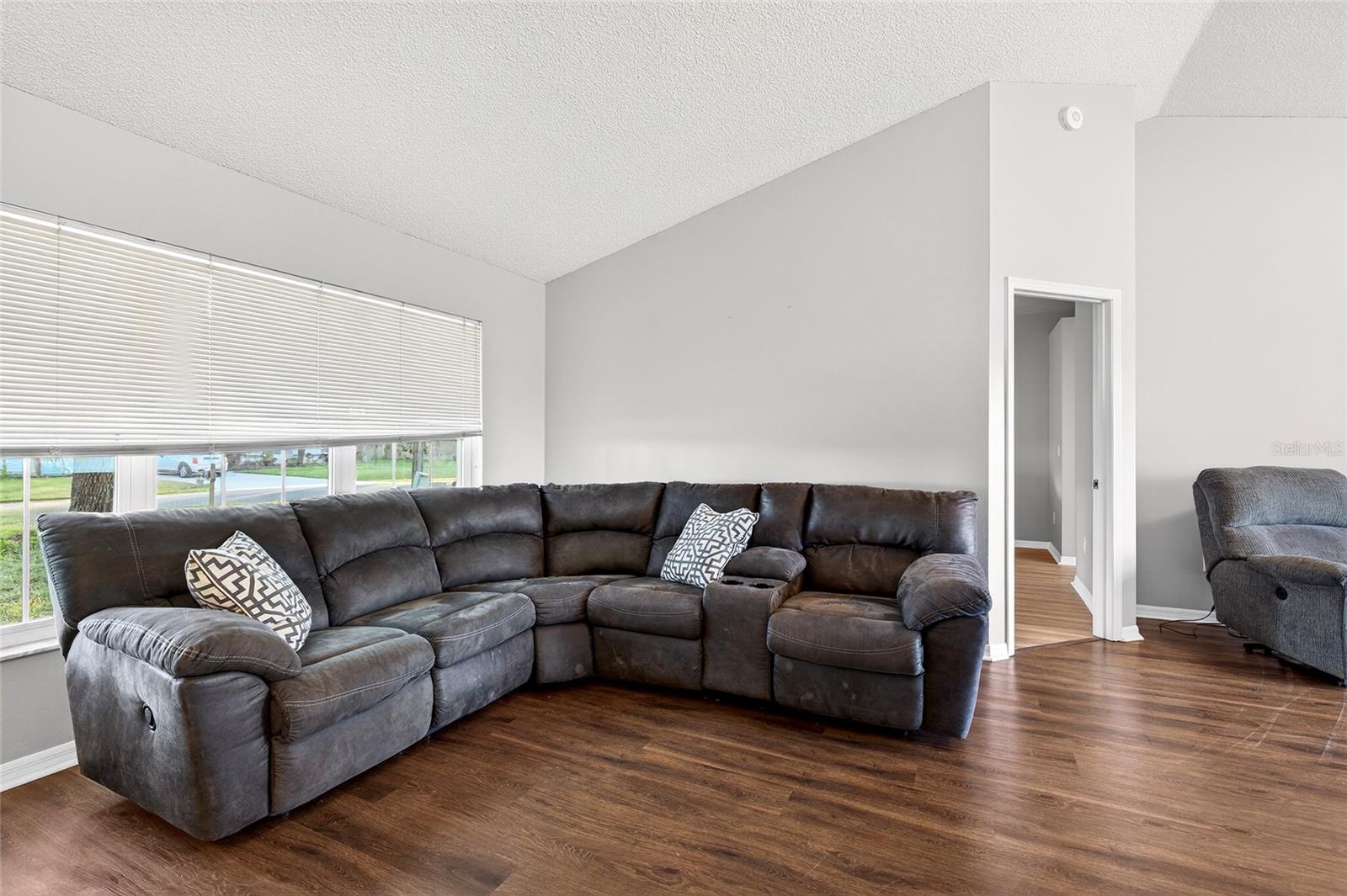 ROBBINS REST - Residential