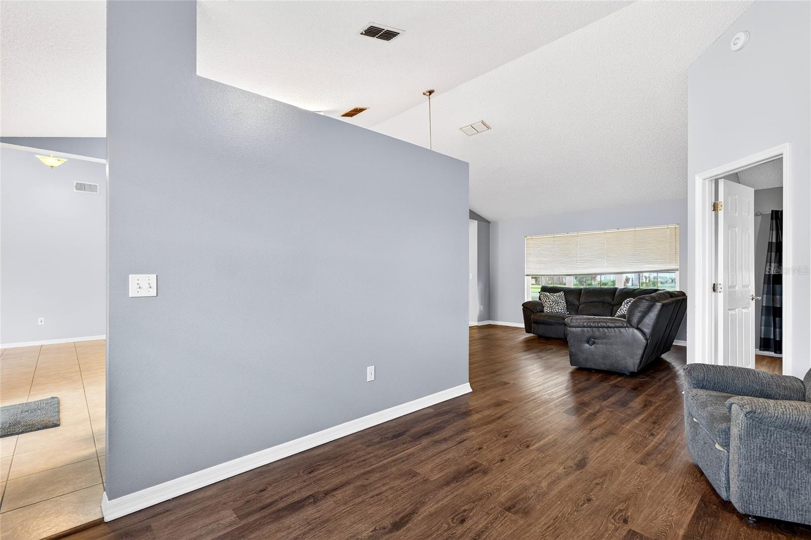 ROBBINS REST - Residential