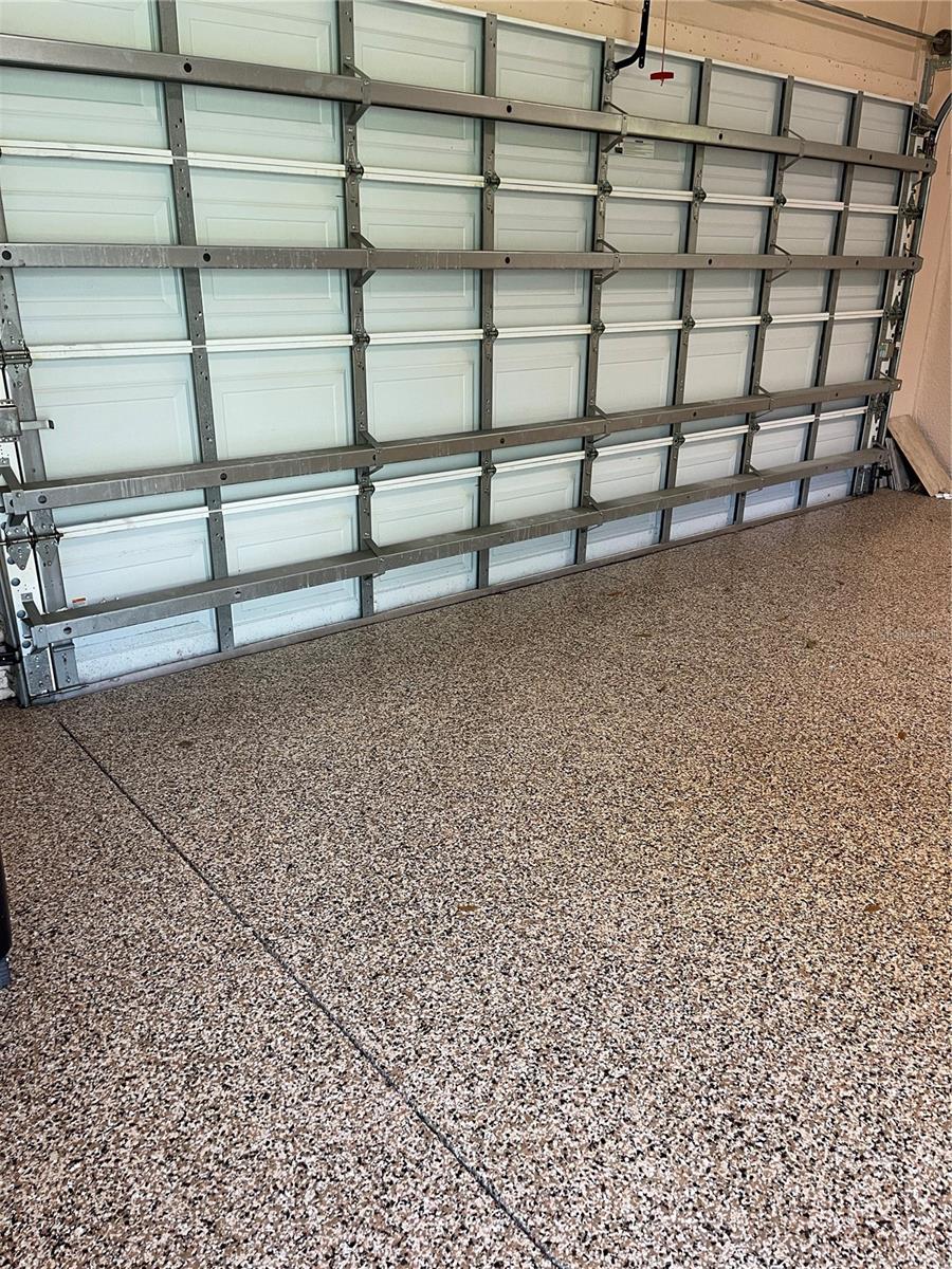 UNIVERSITY PARK COUNTRY CLUB - Residential