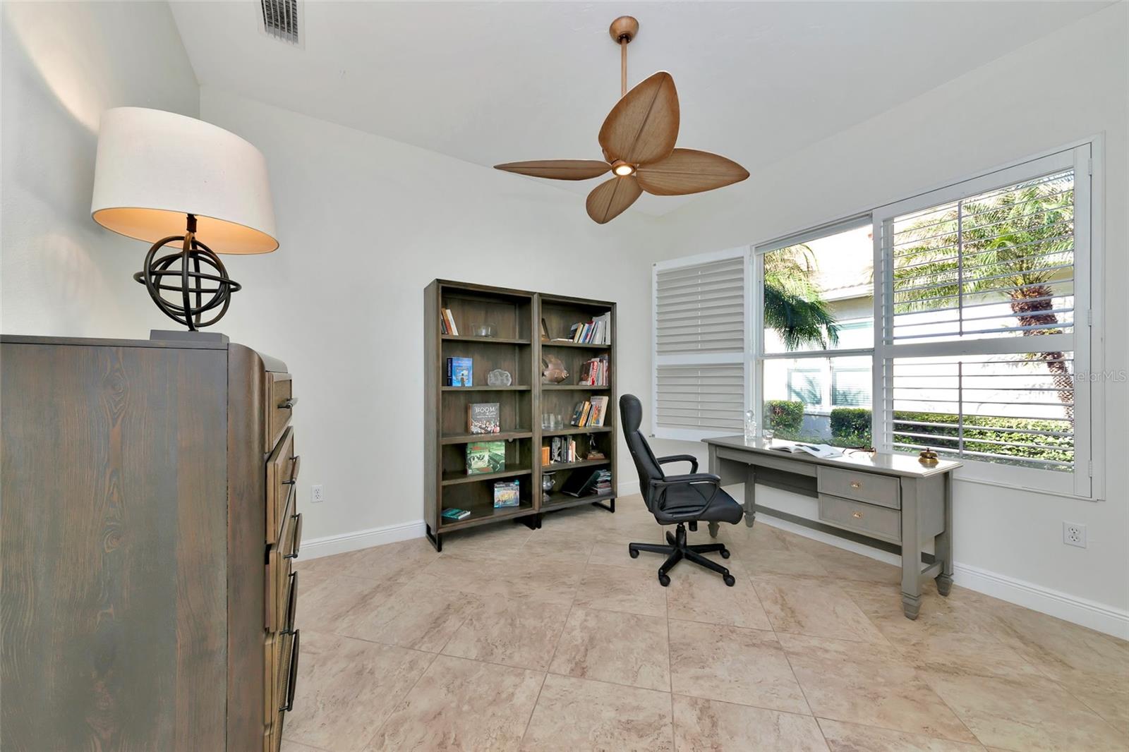 UNIVERSITY PARK COUNTRY CLUB - Residential