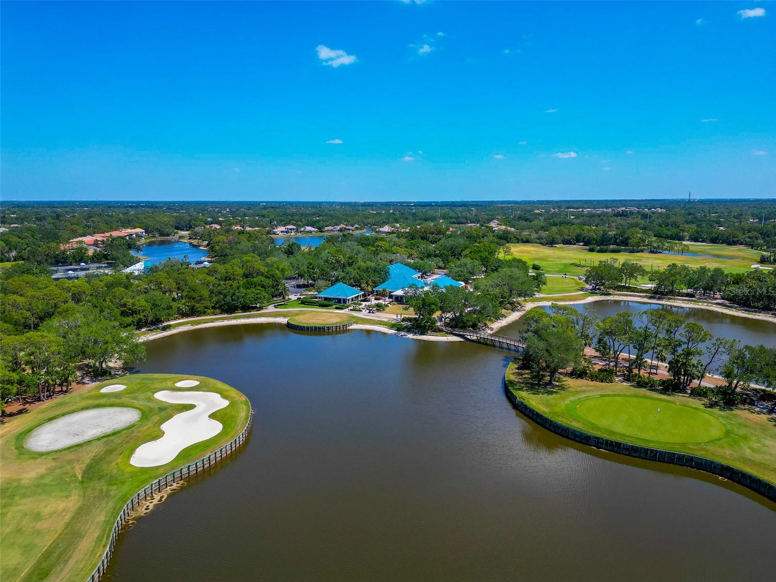 UNIVERSITY PARK COUNTRY CLUB - Residential