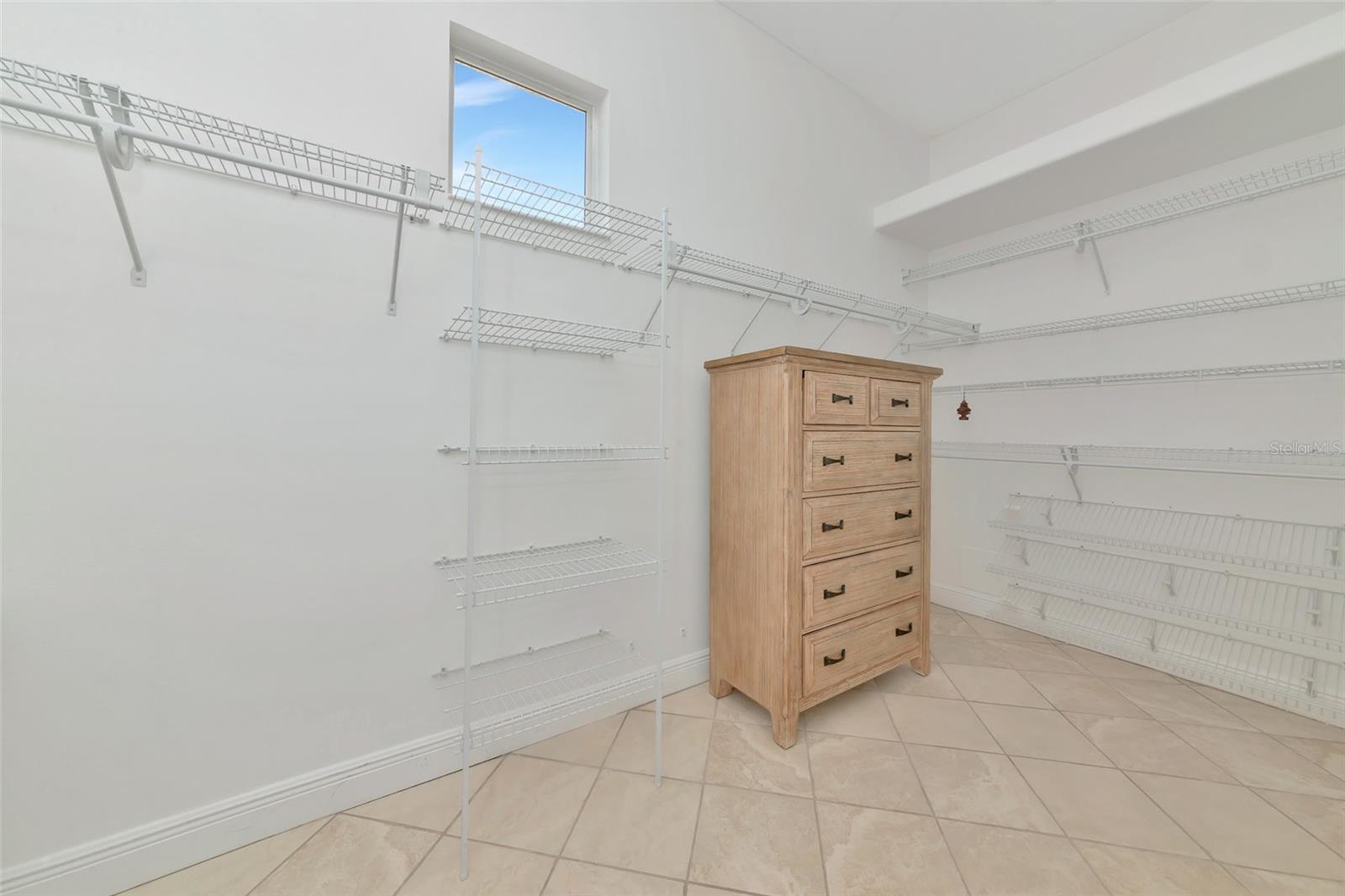 UNIVERSITY PARK COUNTRY CLUB - Residential