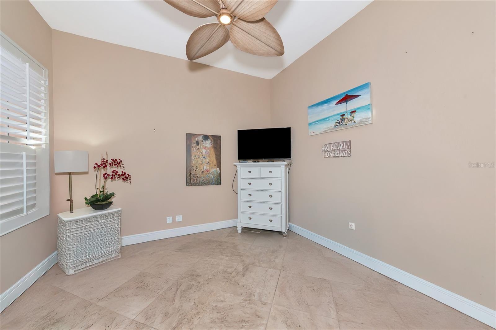 7624 BOLTONS COURT