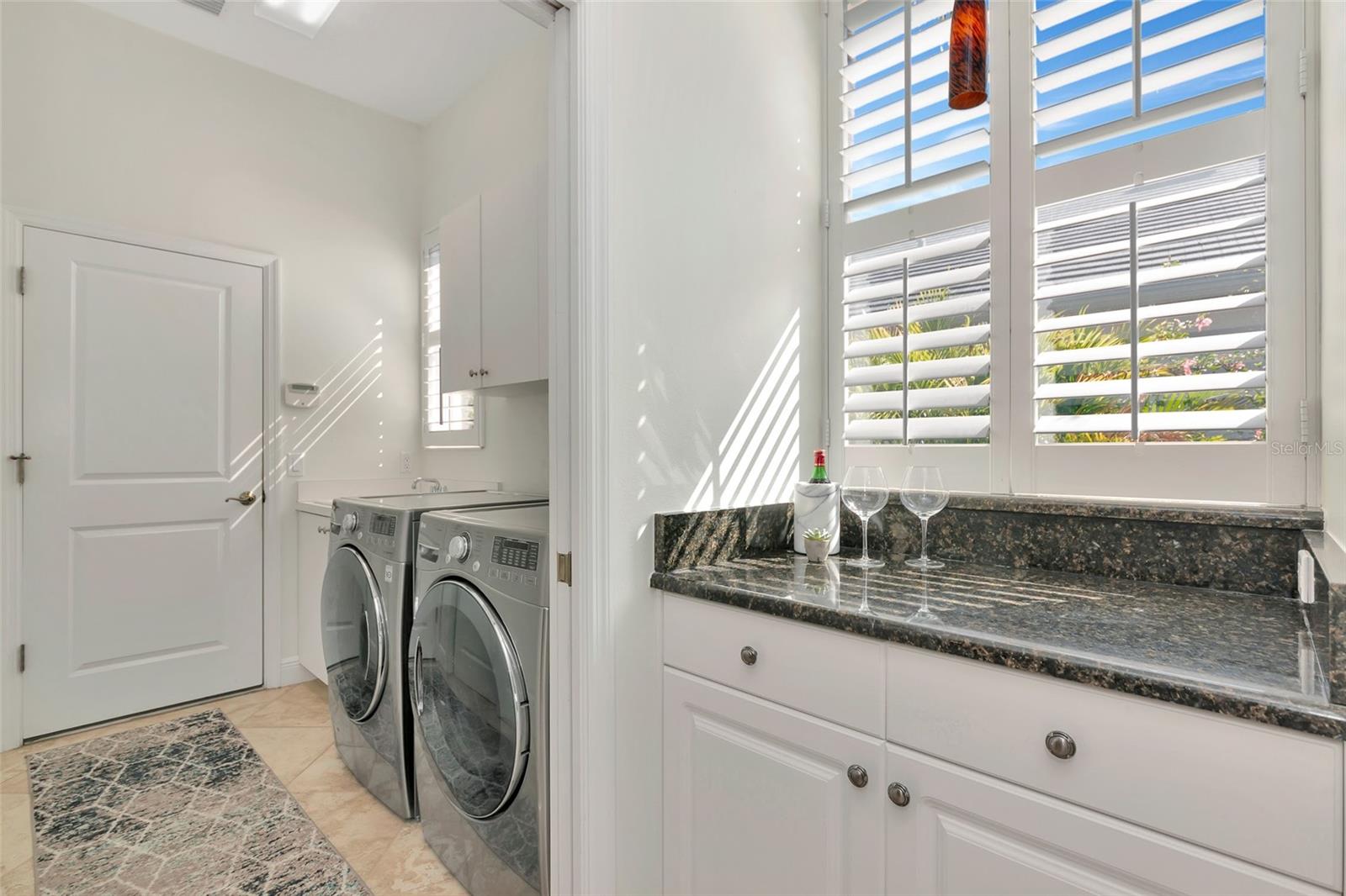 UNIVERSITY PARK COUNTRY CLUB - Residential